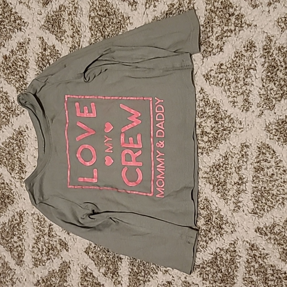 10 for $25 -The Children's Place Girls 12-18m "Love My Crew-Mommy & Daddy" Shirt